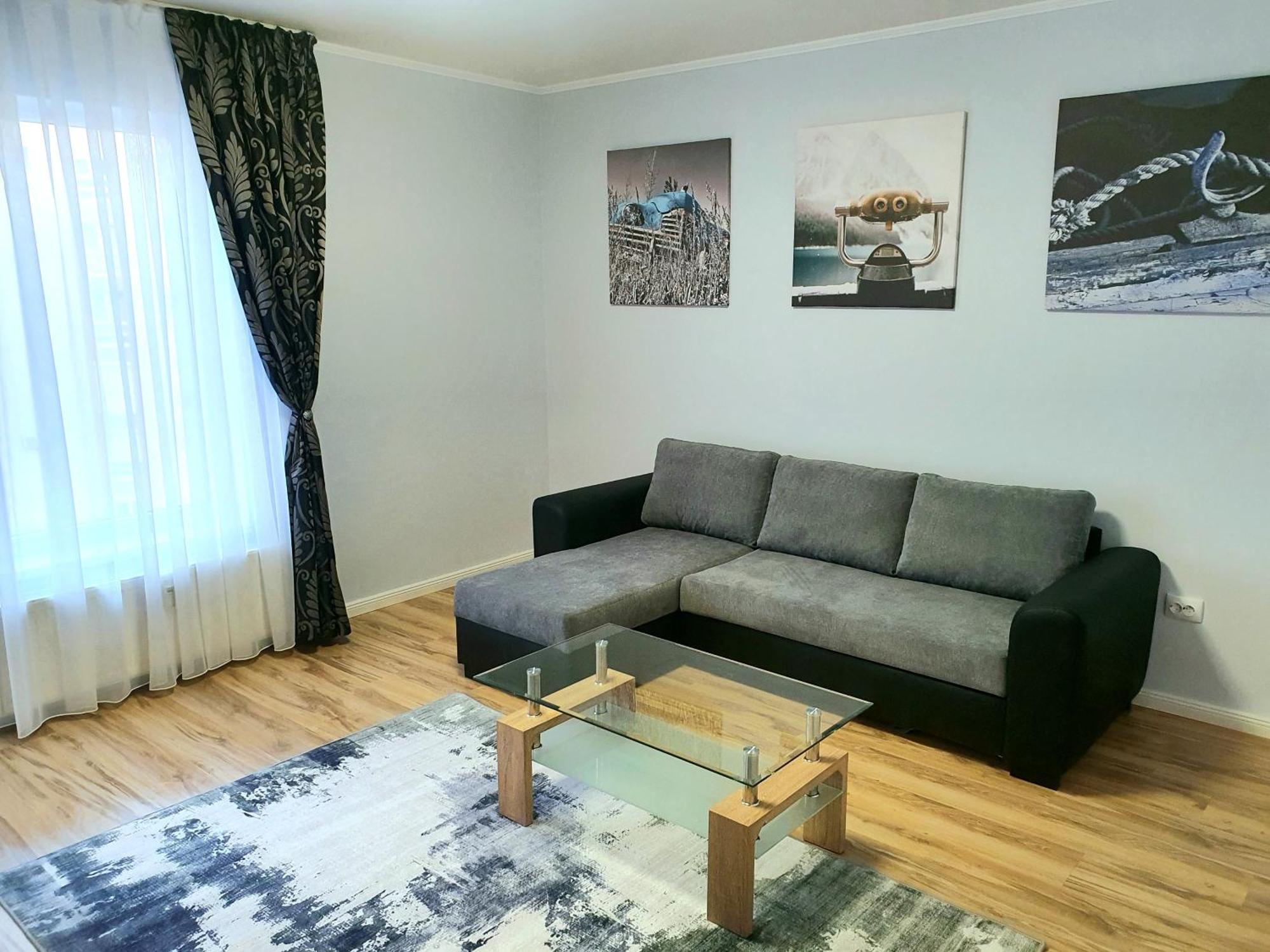 Urban Retreat Luxury Hideaway Apartment Oradea Exterior foto