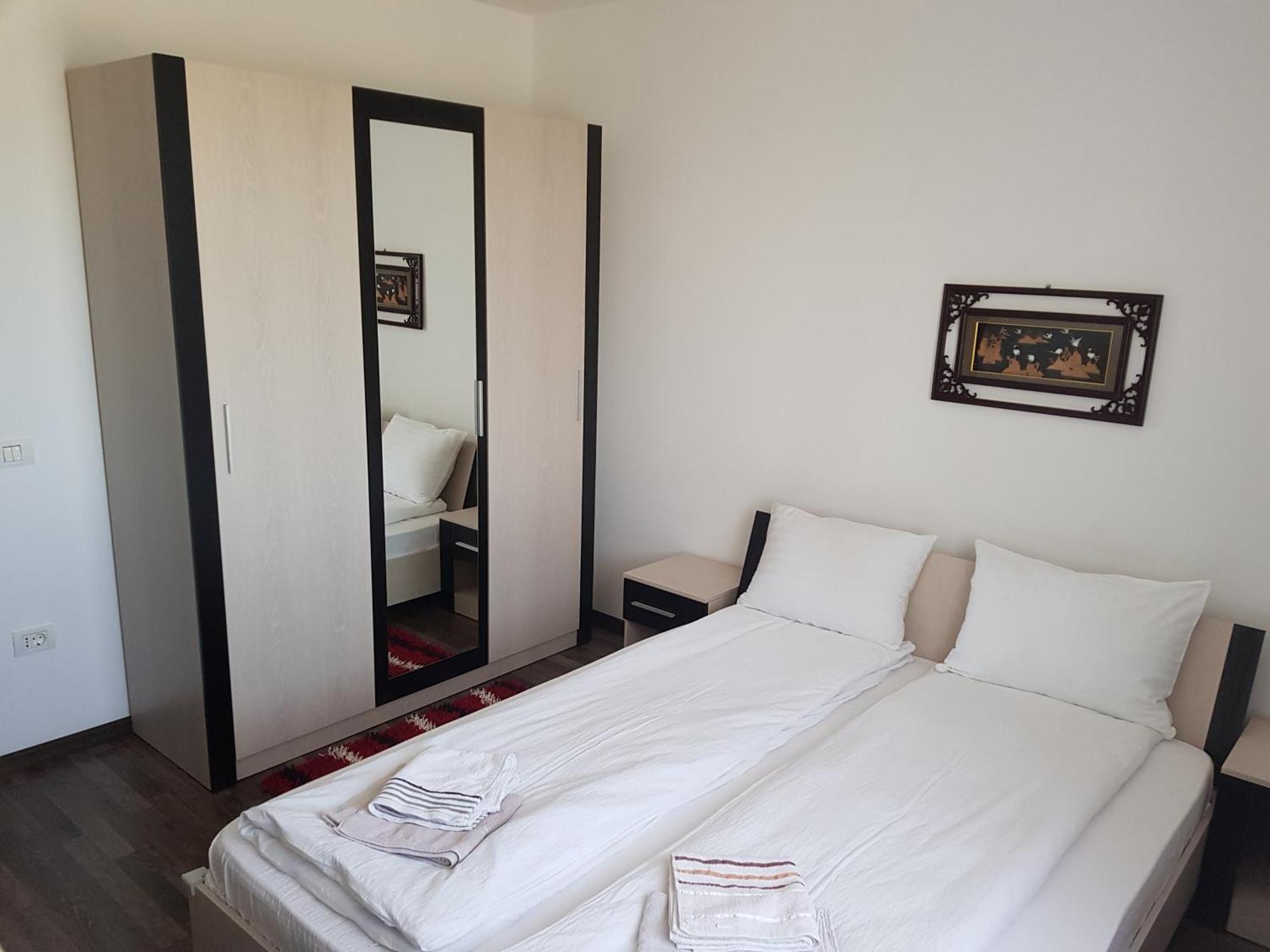 Urban Retreat Luxury Hideaway Apartment Oradea Exterior foto
